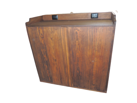 Mueble para coffee break. Modelo: Aserrín.